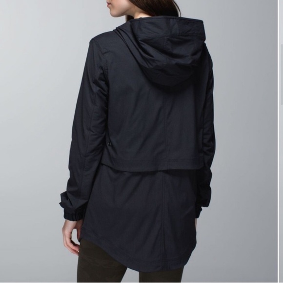 lululemon yogi anorak